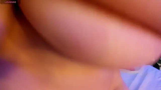 SalomeeHills online show from 06.14.26