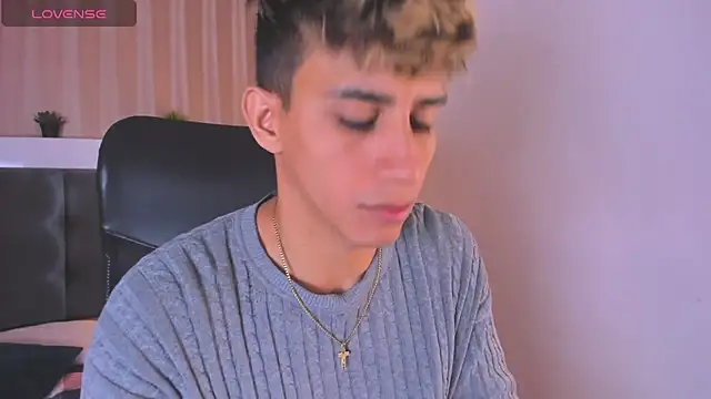 Allex Cano online show from 02.25.25