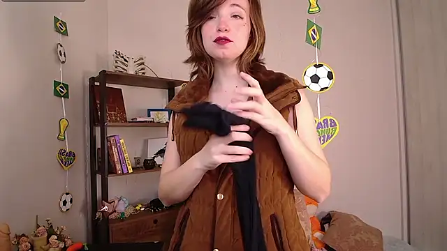 Snapshot of Elise_Nyx chatting on 06.26.26 Elise Nyx online show from 06.26.26