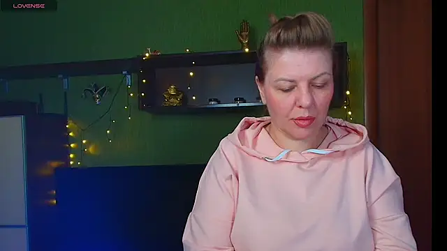 VeronikawGold online show from 04.23.26