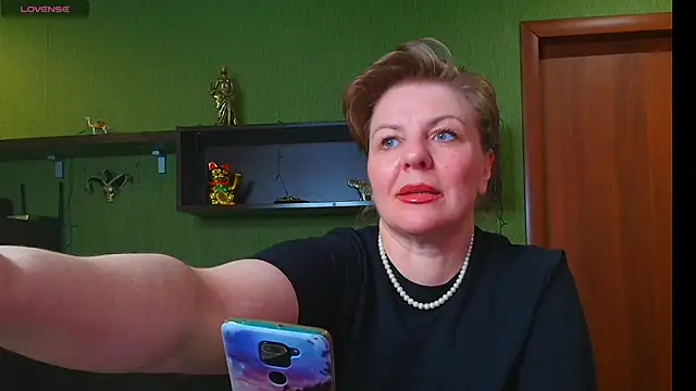 VeronikawGold online show from 04.27.26