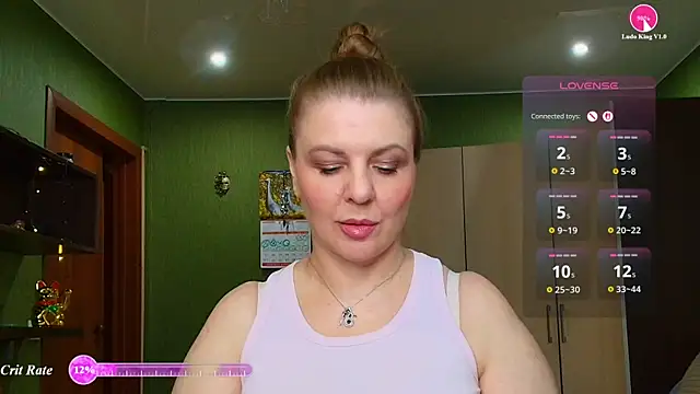 Snapshot of VeronikawGold chatting on 08.06.26 VeronikawGold online show from 08.06.26