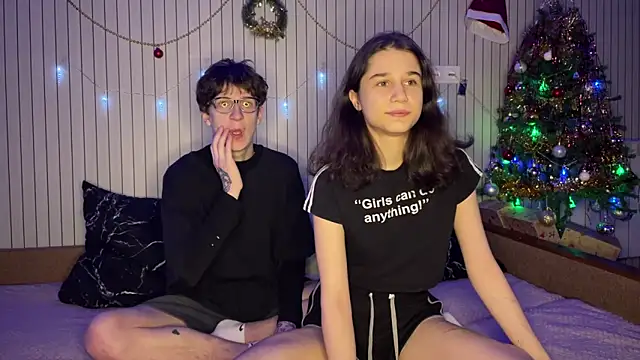 Snapshot of baby_lesi chatting on 01.07.26 baby lesi online show from 01.07.26