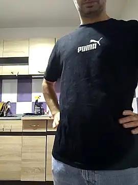 Snapshot of andreiiiii2025 chatting on 02.09.26 andreiiiii2025 online show from 02.09.26