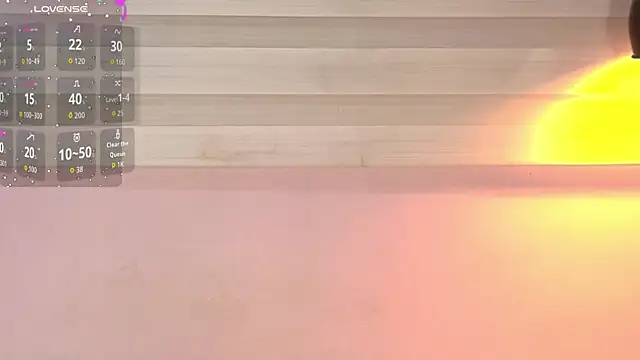 Snapshot of emily_sweett24 chatting on 09.11.25 emily sweett24 online show from 09.11.25