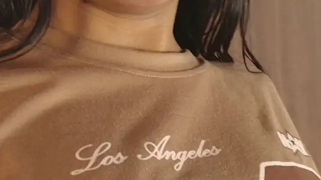 Snapshot of emily_sweett24 chatting on 12.02.25 emily sweett24 online show from 12.02.25