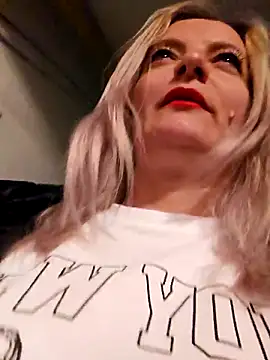 Snapshot of LadyTouch chatting on 03.08.26 LadyTouch online show from 03.08.26