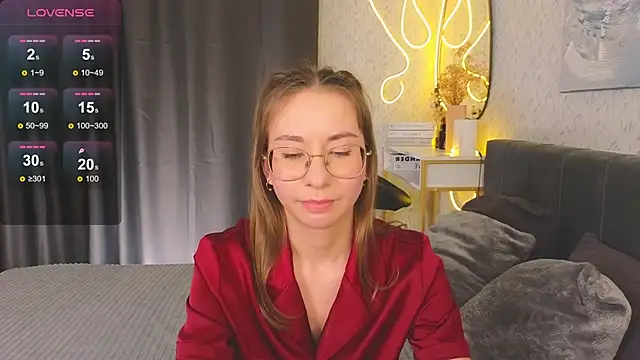 Snapshot of CuteJane_ chatting on 02.24.25 CuteJane  online show from 02.24.25