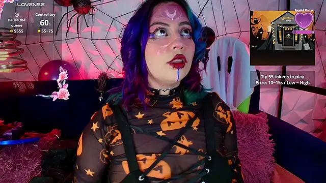 Snapshot of missa_motato chatting on 10.31.25 missa motato online show from 10.31.25