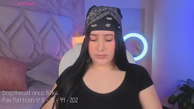 Leaa Cox online show from 04.22.26