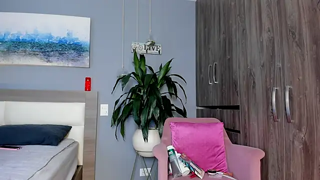 Snapshot of Ashly_hills chatting on 04.09.26 Ashly hills online show from 04.09.26