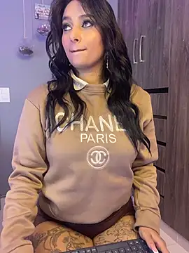 Snapshot of Ashly_hills chatting on 05.01.26 Ashly hills online show from 05.01.26
