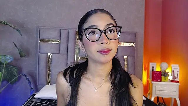 Tyla Ks online show from 06.11.26