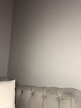 Snapshot of laraaaaaa chatting on 11.13.25 laraaaaaa online show from 11.13.25