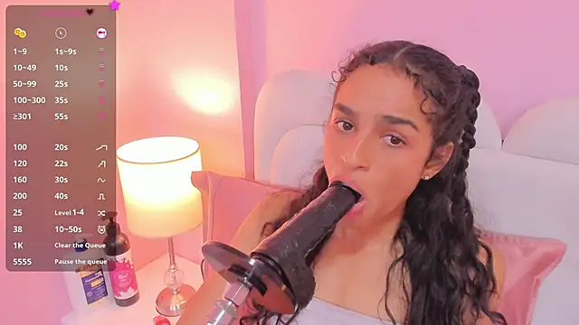 honey sofii  online show from 03.16.25