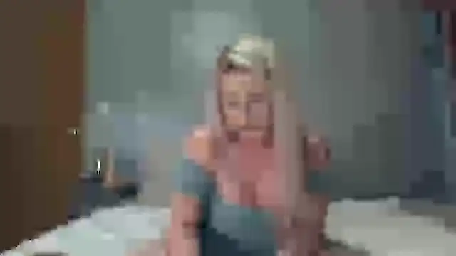 Snapshot of sexylilb17 chatting on 02.22.25 sexylilb17 online show from 02.22.25