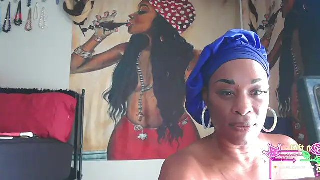 Queenanitadix online show from 04.14.26