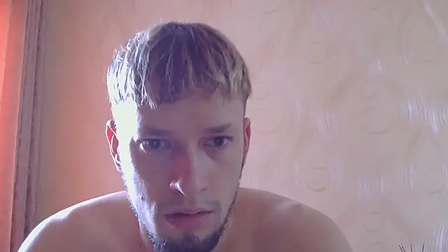 Snapshot of frama666 chatting on 06.29.26 frama666 online show from 06.29.26