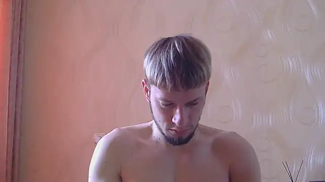 Snapshot of frama666 chatting on 07.06.26 frama666 online show from 07.06.26