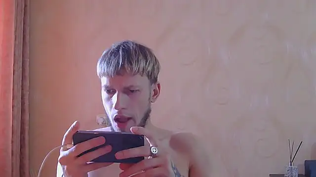 Snapshot of frama666 chatting on 07.26.26 frama666 online show from 07.26.26