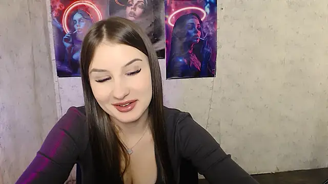  MiaAngell online show from 10.17.25