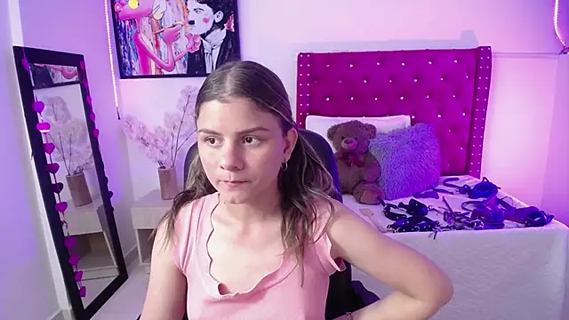 ValeAmayaa online show from 03.17.25