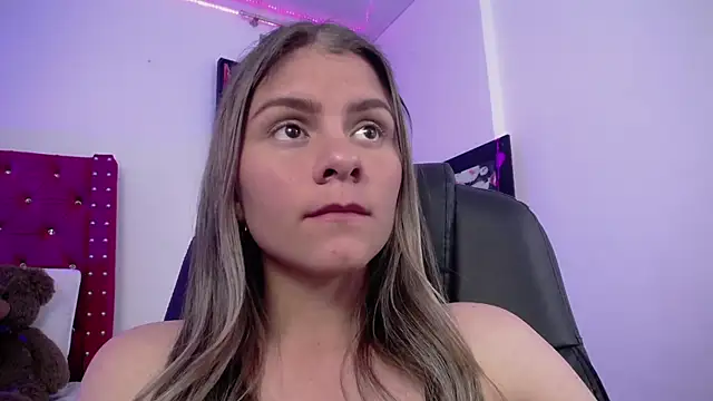 ValeAmayaa online show from 03.21.25