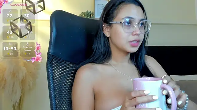 Lucia Brown  online show from 06.13.26