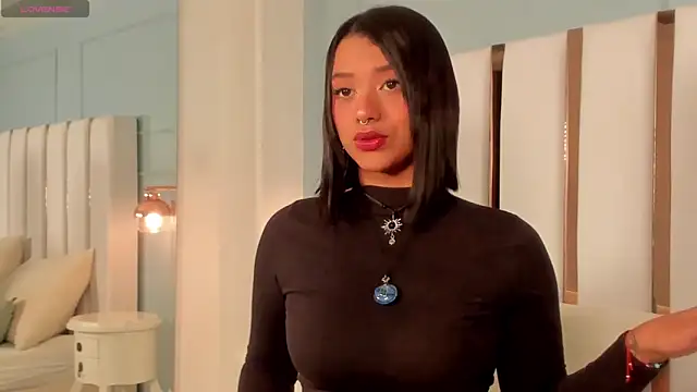 regina noctixx online show from 04.22.26