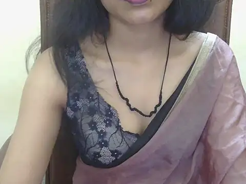 Cute Pihu01 online show from 10.01.25