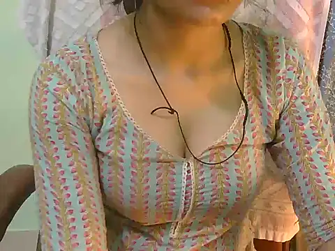 Cute Pihu01 online show from 08.05.26