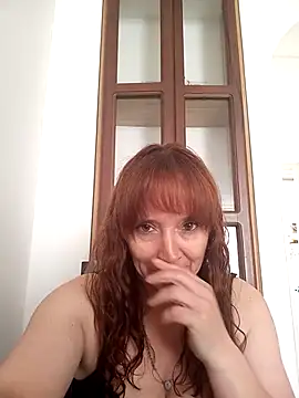 Snapshot of chanel-2025 chatting on 03.18.25 chanel-2025 online show from 03.18.25