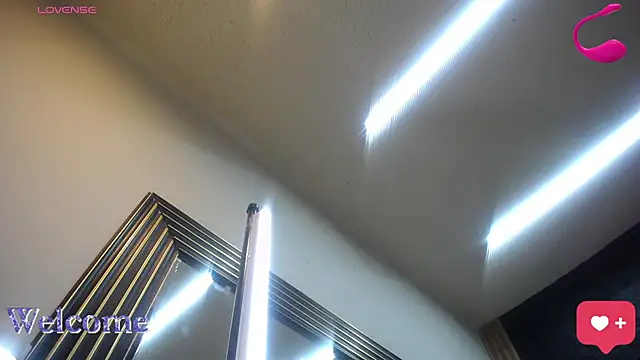 Snapshot of miha_sex91 chatting on 03.06.26 miha sex91 online show from 03.06.26