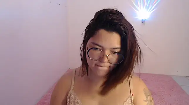 Snapshot of GoddessChaar chatting on 10.01.25 GoddessChaar online show from 10.01.25