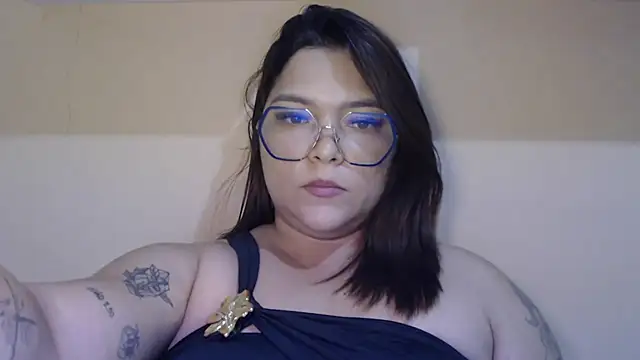 Snapshot of GoddessChaar chatting on 12.18.25 GoddessChaar online show from 12.18.25
