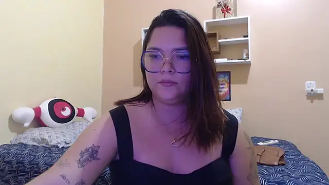 Snapshot of GoddessChaar chatting on 01.06.26 GoddessChaar online show from 01.06.26