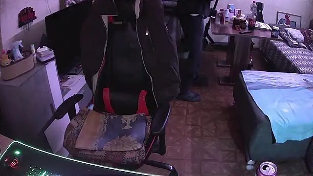 Snapshot of DerGeileLoveboy chatting on 01.31.26 DerGeileLoveboy online show from 01.31.26