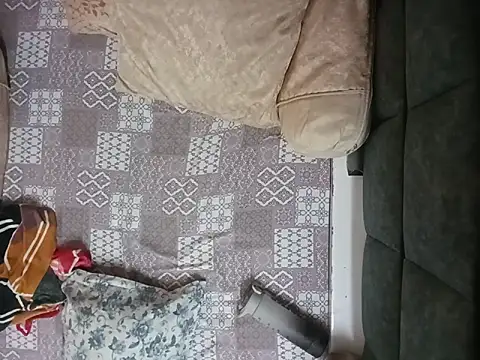 Snapshot of irizwan chatting on 10.29.25 irizwan online show from 10.29.25