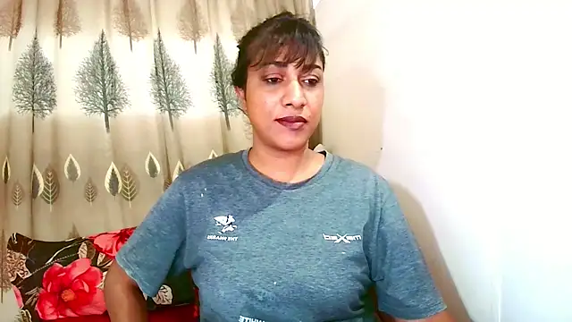 Indian Erotic69 online show from 08.04.26