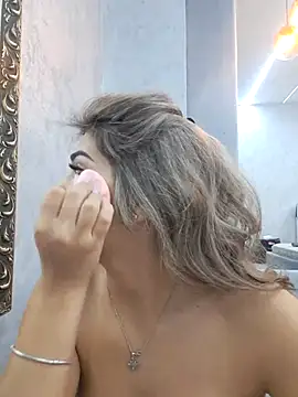 Bella Posh online show from 11.21.25