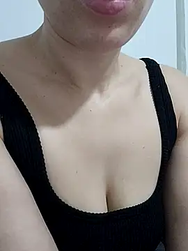 BUSE8821 online show from 10.21.25