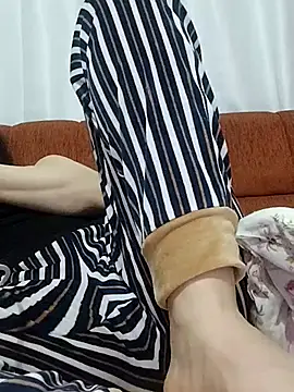 BUSE8821 online show from 02.10.26