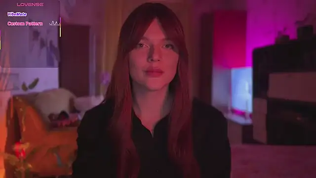 CherryRed Girl online show from 03.03.26