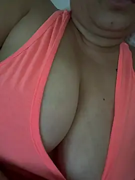 Snapshot of wife45bbw chatting on 06.12.26 wife45bbw online show from 06.12.26