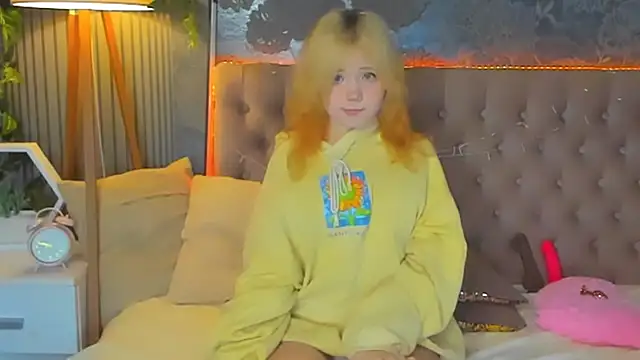 EmilyAngells online show from 02.09.26