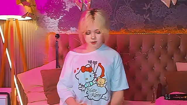 EmilyAngells online show from 04.23.26