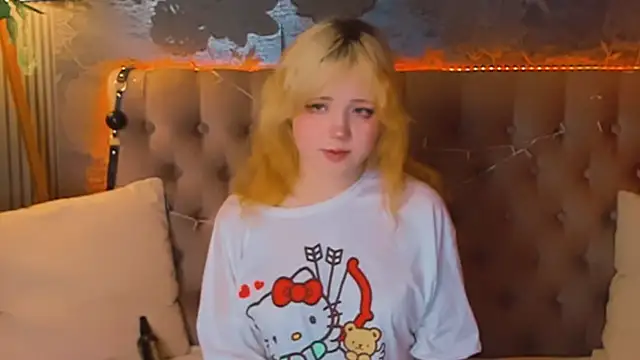 EmilyAngells online show from 05.06.26