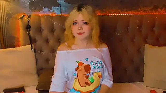 EmilyAngells online show from 05.13.26
