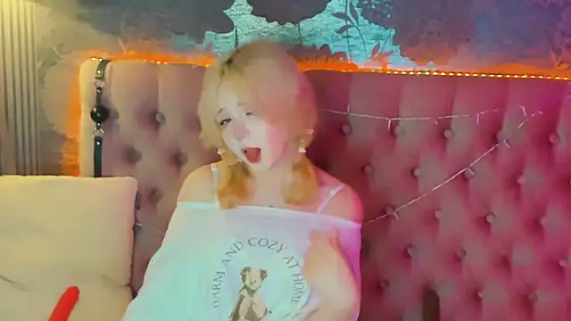 EmilyAngells online show from 06.29.26