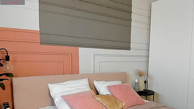  BunnyDollStella  online show from 02.25.25